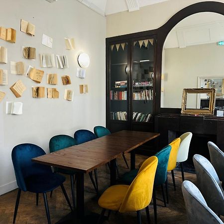 Auberge De Jeunesse Hi أفينيون المظهر الخارجي الصورة