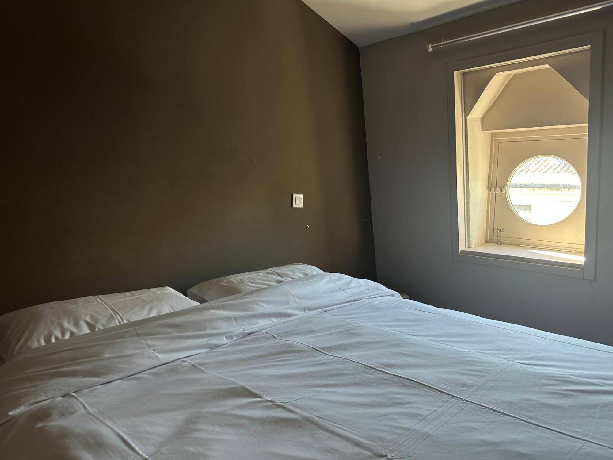Auberge De Jeunesse Hi أفينيون المظهر الخارجي الصورة